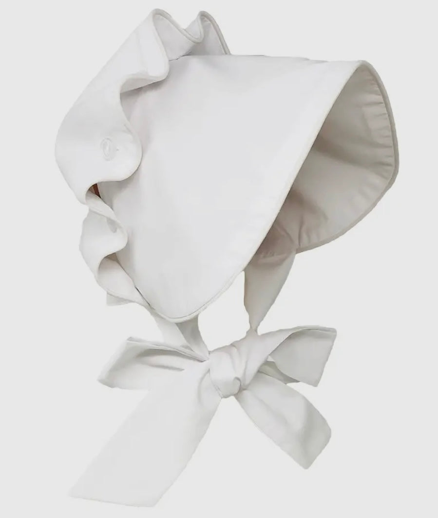 Carson Elizabeth White Bonnet